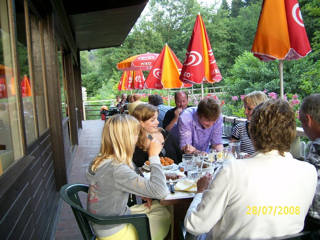 Chalet Du Montal Dun-les-Places Екстериор снимка